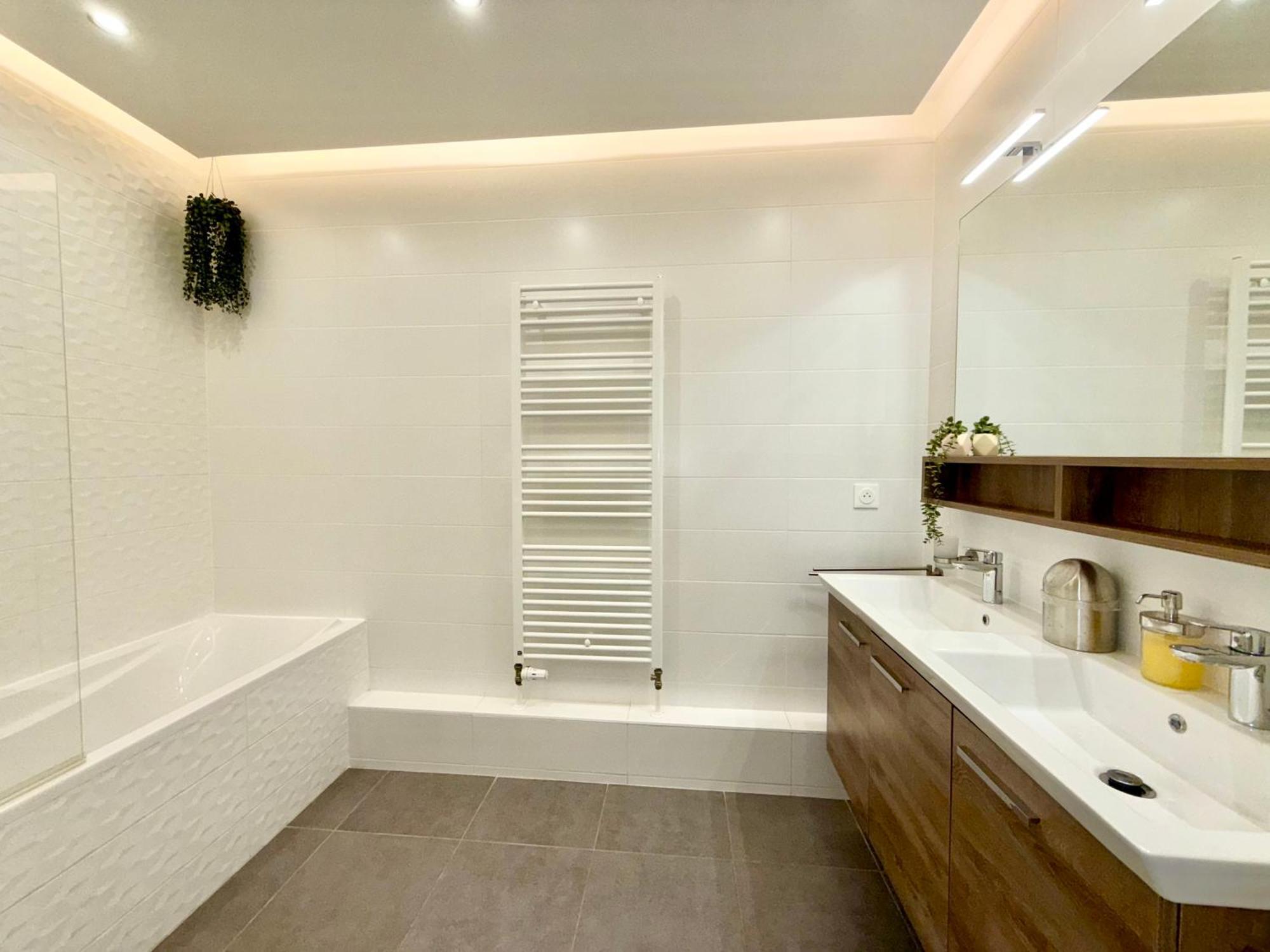 Appartement Rooftop - 5 Min Centre Ville Strasbourg ستشيلتيغهيم المظهر الخارجي الصورة