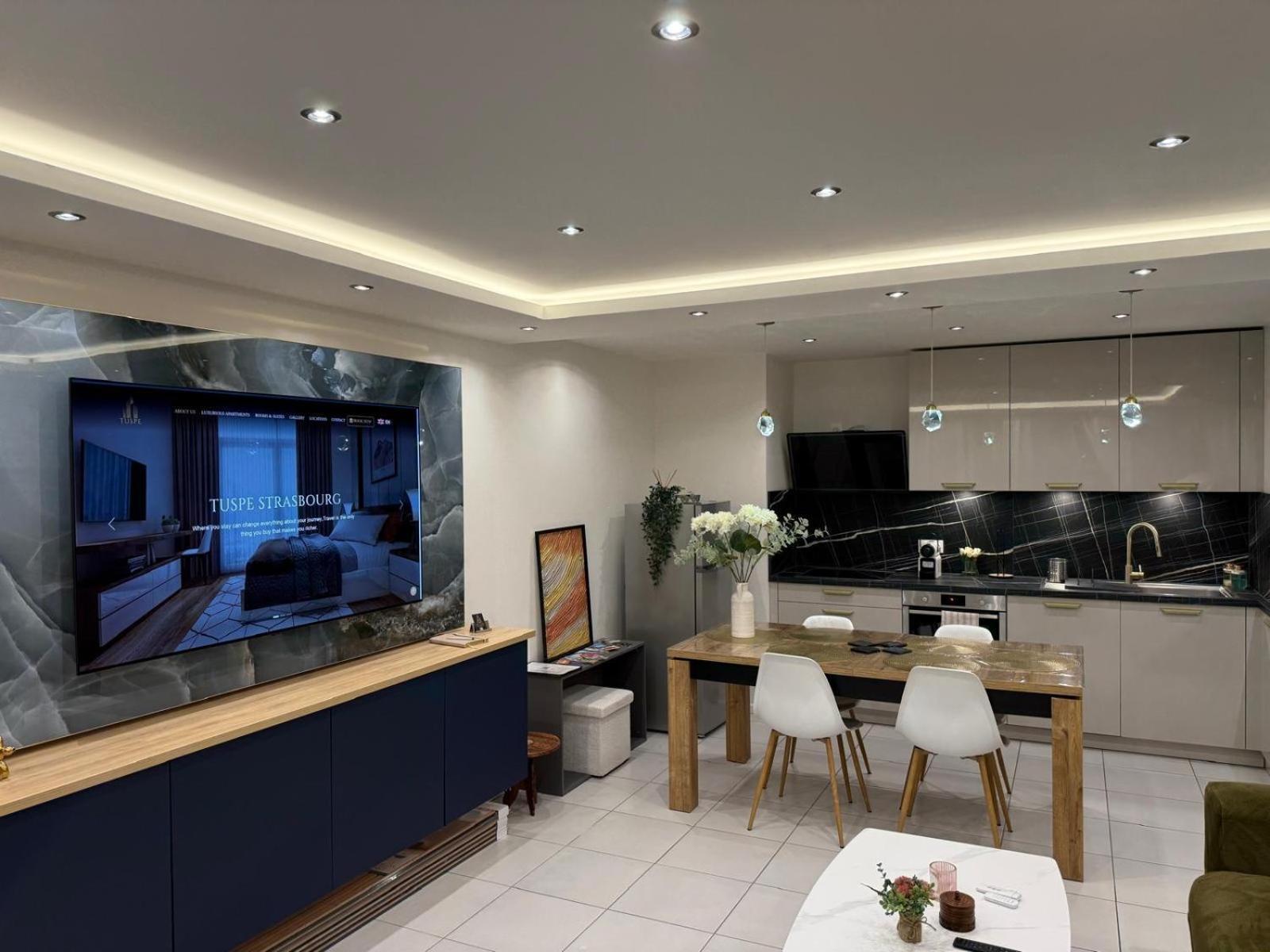 Appartement Rooftop - 5 Min Centre Ville Strasbourg ستشيلتيغهيم المظهر الخارجي الصورة